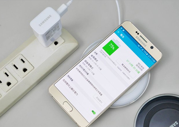 Samsung Note 5 sạc không vô pin - Nguyên nhân và cách khắc phục thumb