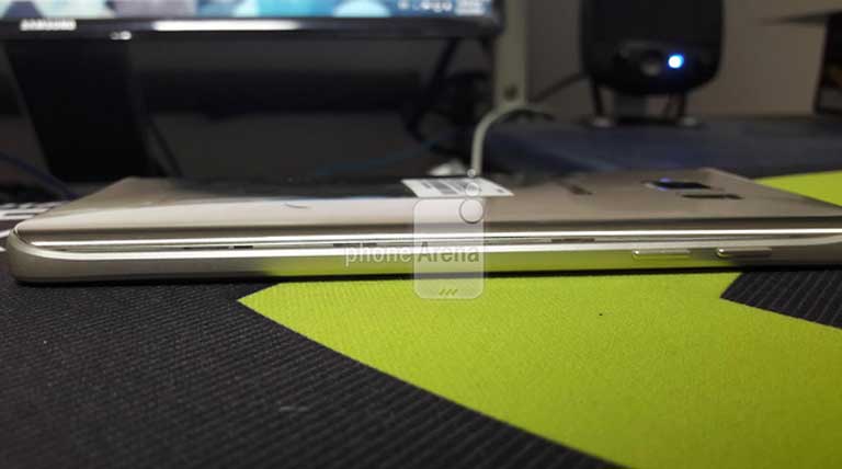 Samsung Galaxy Note 5 Gap Van De Khien Pin Phong Day Nap Lung 02